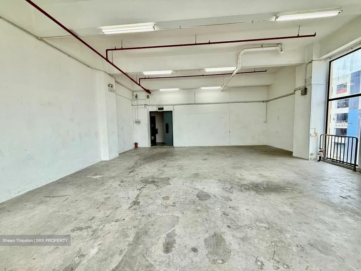 A'posh Bizhub (D27), Factory #581727401